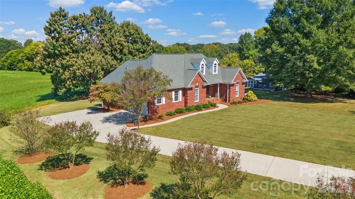 Property Photo: 3517 Zebulon Williams Road NC 28210