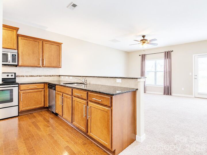 Property Photo:  433 Battery Circle  SC 29710 