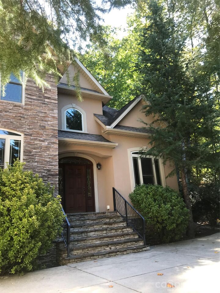 Property Photo:  107 Twin Courts Drive  NC 28787 