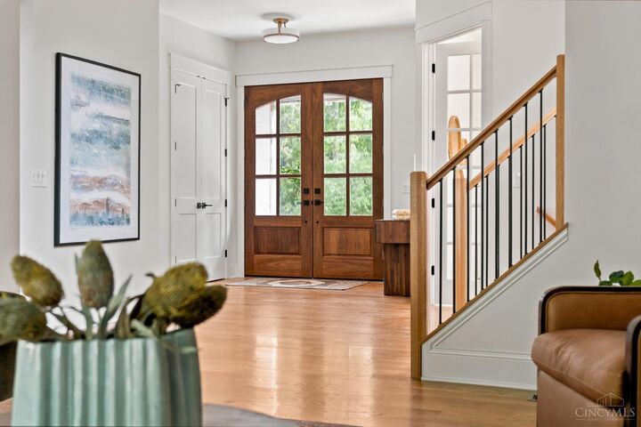 Property Photo: 9004 Old Creek Trail OH 45249