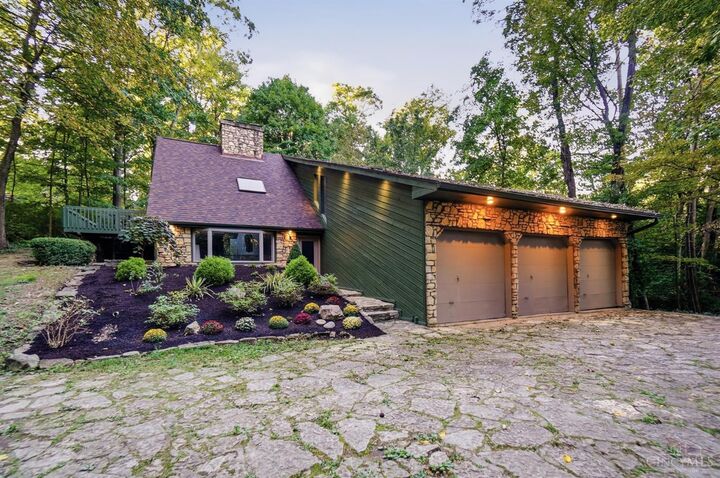 Property Photo:  1 Fairwood Court  OH 45014 