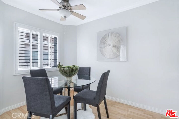 Property Photo:  914 Lincoln Blvd, Unit 302  CA 90403 