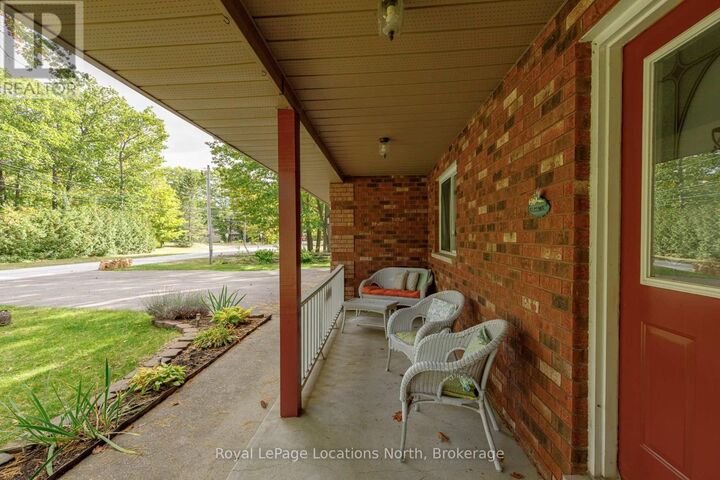 Property Photo: 162 Christopher Avenue ON L9Z 1S4
