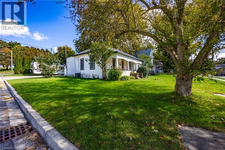 Property Photo: 283 Hall Street ON N5C 1V8