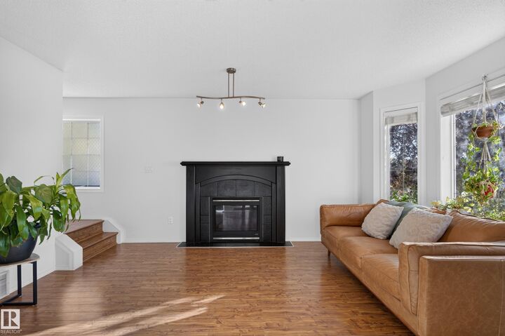 Property Photo: 84 Westwood Lane AB T8L 4N8