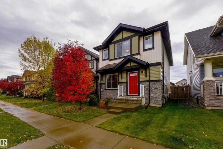 Property Photo:  13507 165 Avenue NW  AB T6V 0G7 
