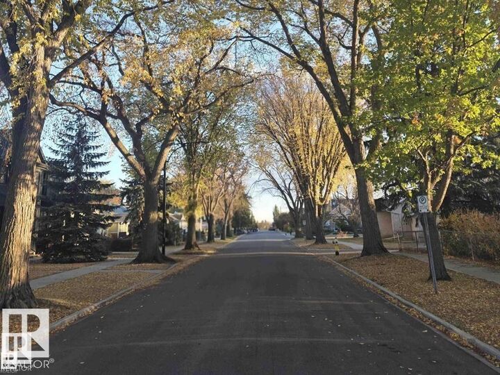 Property Photo:  7510 111 Avenue NW  AB T5B 0B7 