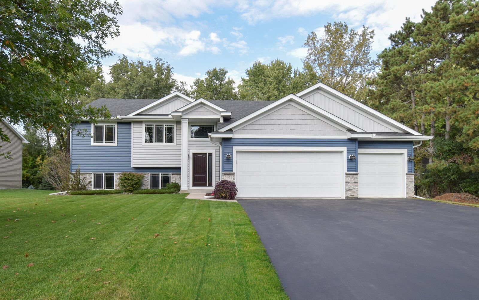 Property Photo: 2971 91st Avenue NE MN 55449