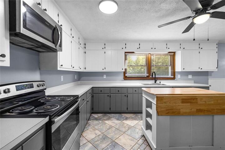 Property Photo:  7388 Post Road  GA 30187 