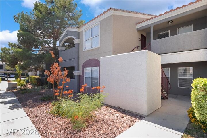 Property Photo:  5055 West Hacienda Avenue 2127  NV 89118 