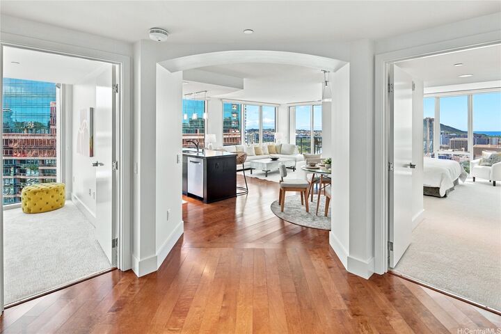 Property Photo:  1837 Kalakaua Avenue 3104  HI 96815 