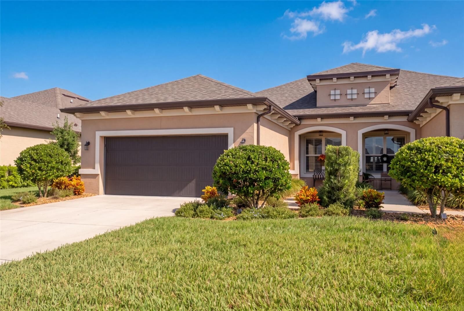 Property Photo: 1303 Bangor Drive FL 32174