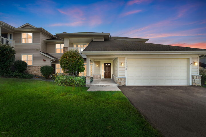 Property Photo: 9313 S Cobblestone Way WI 53132