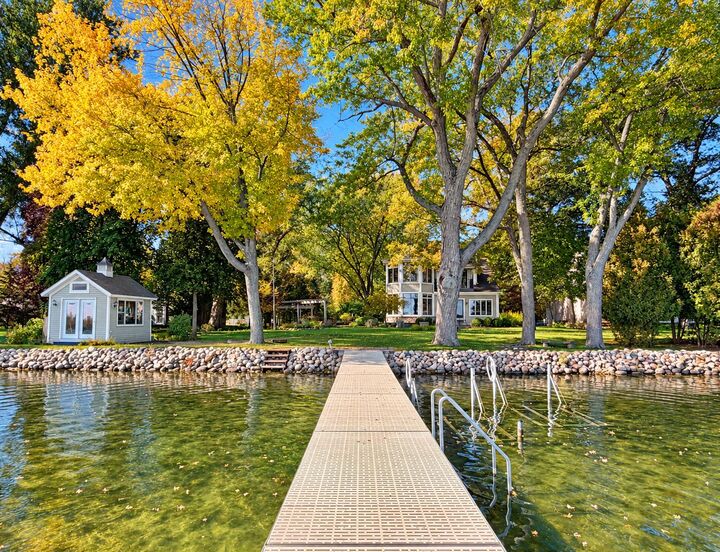 Property Photo:  428 S Golden Lake Ln  WI 53066 
