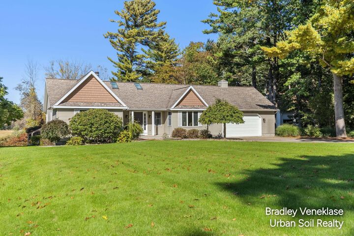 Property Photo: 14303 Garfield Road MI 49456