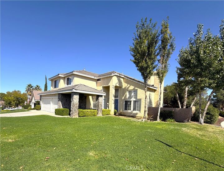 Property Photo:  40902 Riverock Lane  CA 93551 