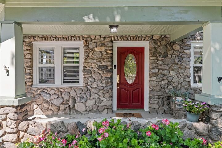 Property Photo:  10739 Helendale  CA 91042 