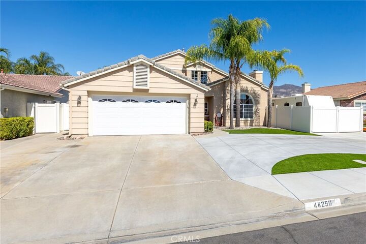 Property Photo:  44250 Merced Road  CA 92544 