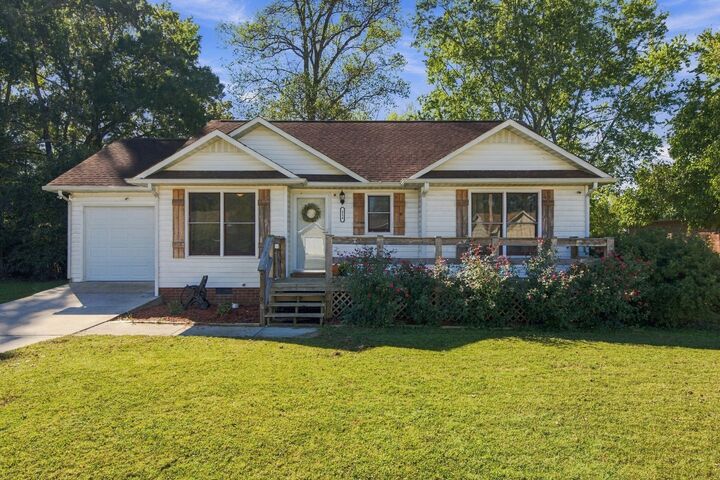 Property Photo:  114 Bradbury Ct  TN 37388 