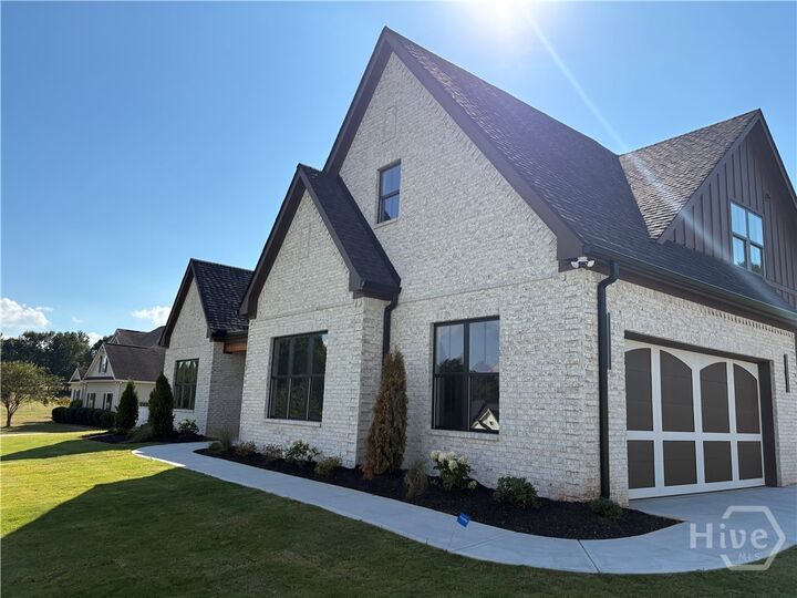 Property Photo:  5340 Noah Road  GA 30041 