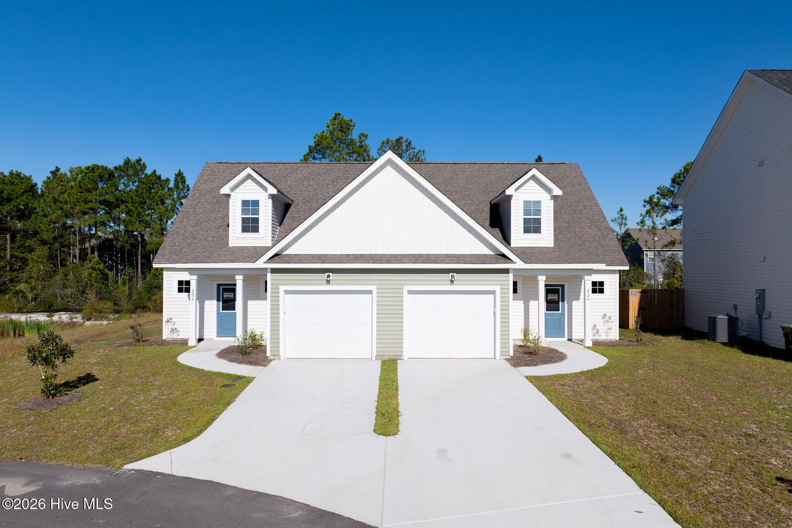 Property Photo:  224 Sandpiper Place  NC 28445 