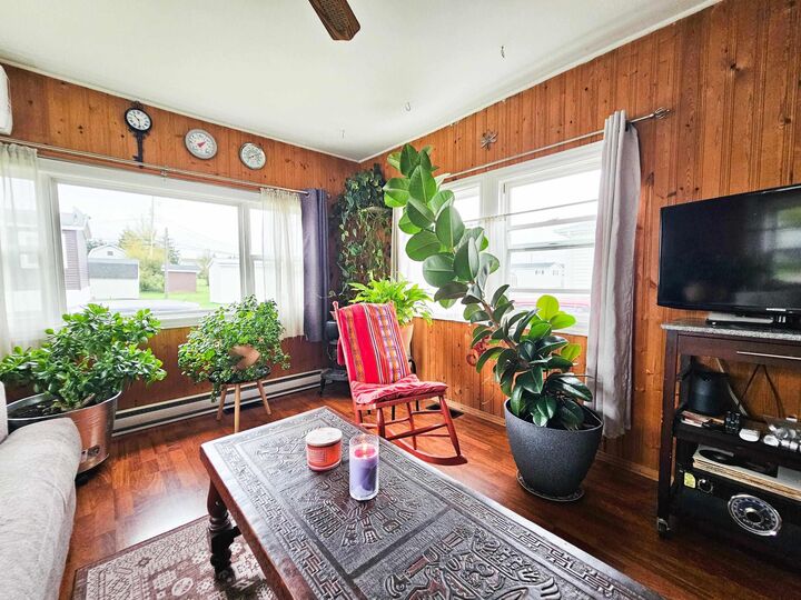 Property Photo:  5 Bomber Drive  NS B2N 2W5 