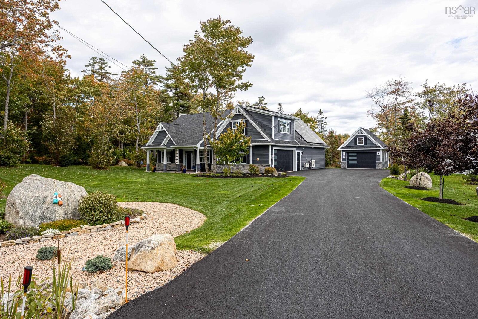 Property Photo:  40 Duckcove Court  NS B3Z 0R3 