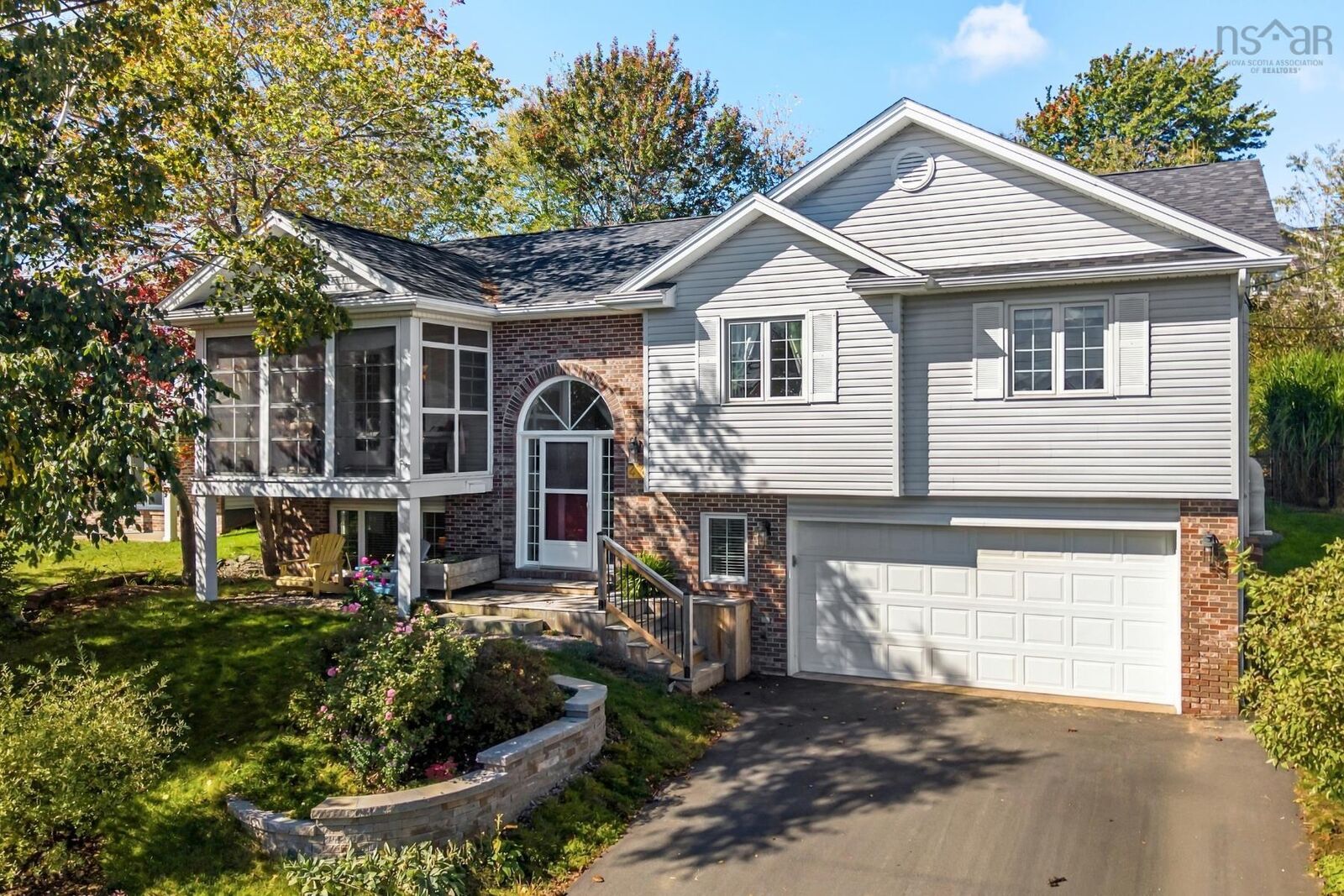 Property Photo: 44 Clearview Drive NS B4A 3C8