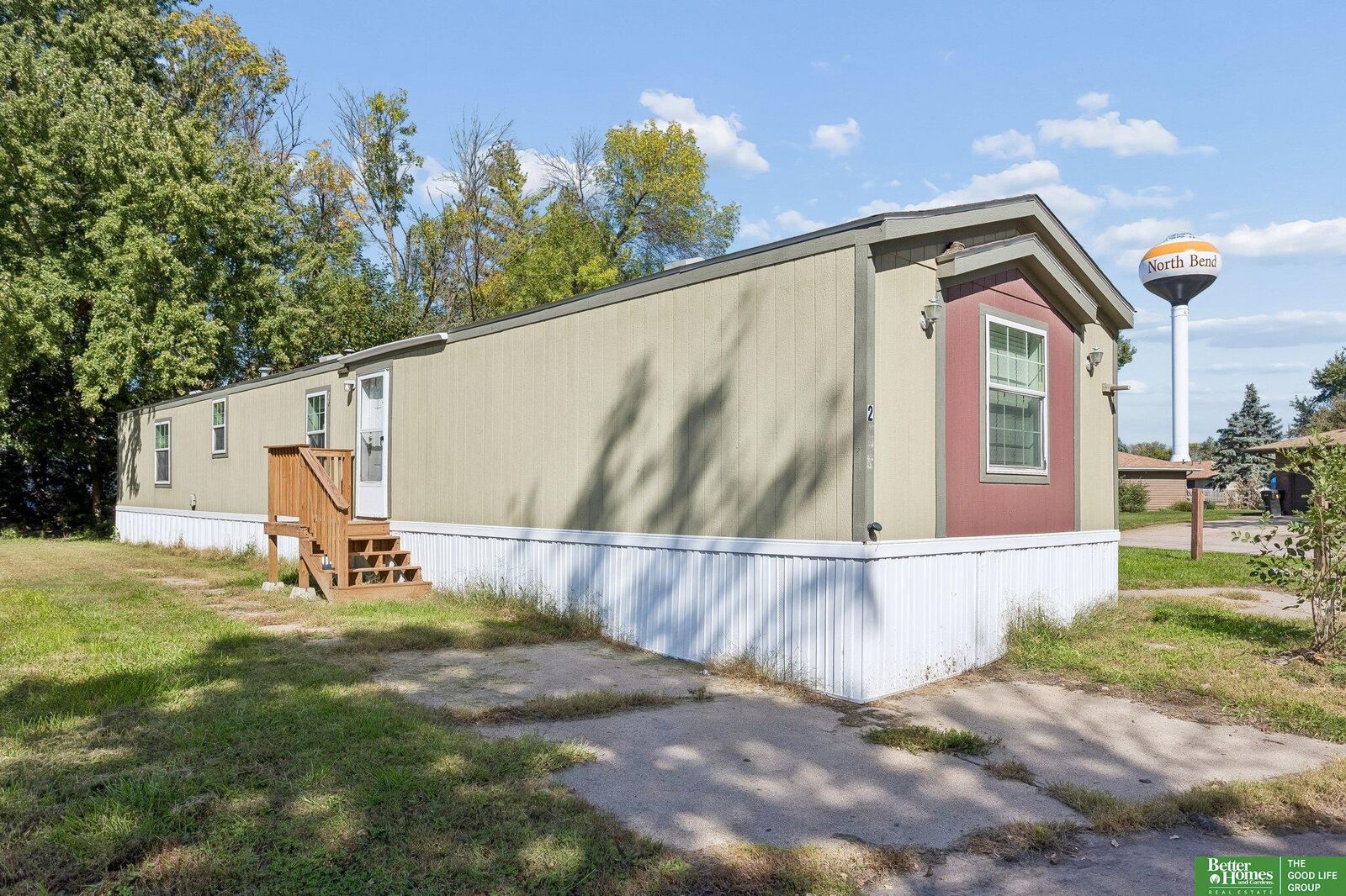 Property Photo:  1075 W 8th Street 2  NE 68649 