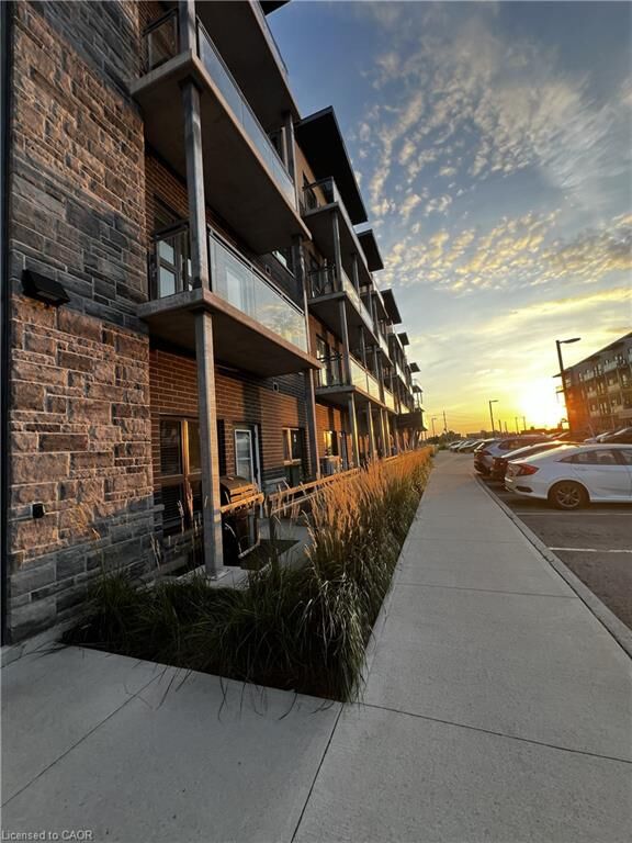 Property Photo:  1201 Lackner Place 210  ON N2A 0L4 