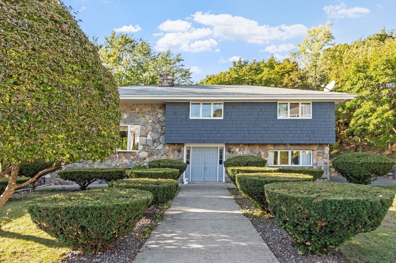 Property Photo:  33 Cushman Terrace Not Ave  MA 02151 