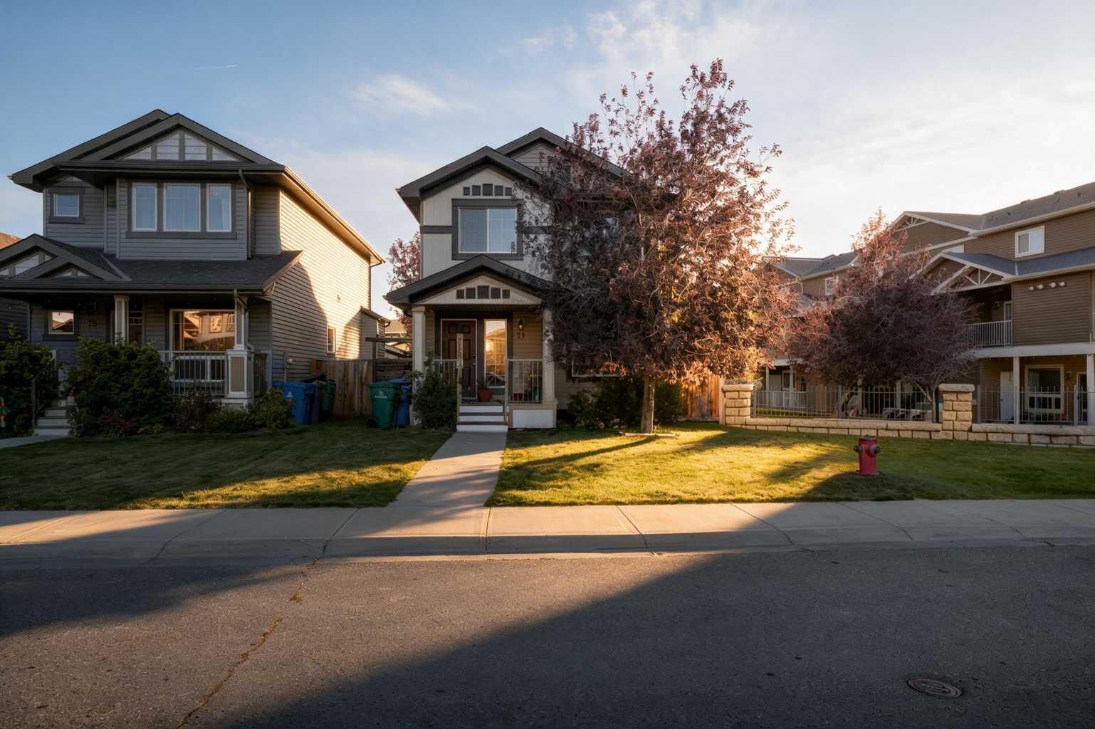 Property Photo:  71 Keystone Terrace W  AB T1J 2A1 