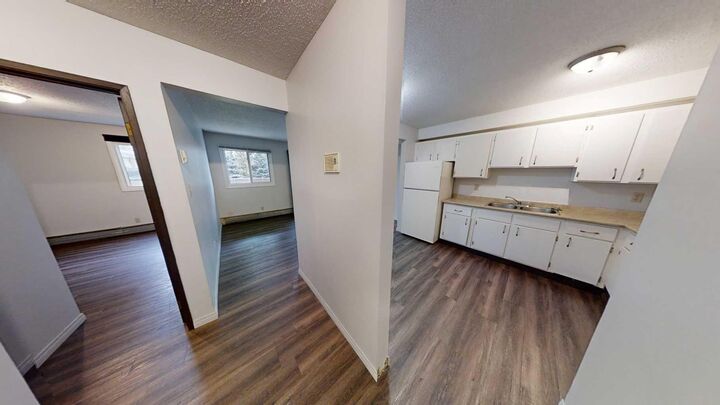 Property Photo:  5117 44 Street 210  AB T0G 1E0 