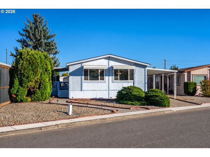 Property Photo:  1199 N Terry St 343  OR 97402 