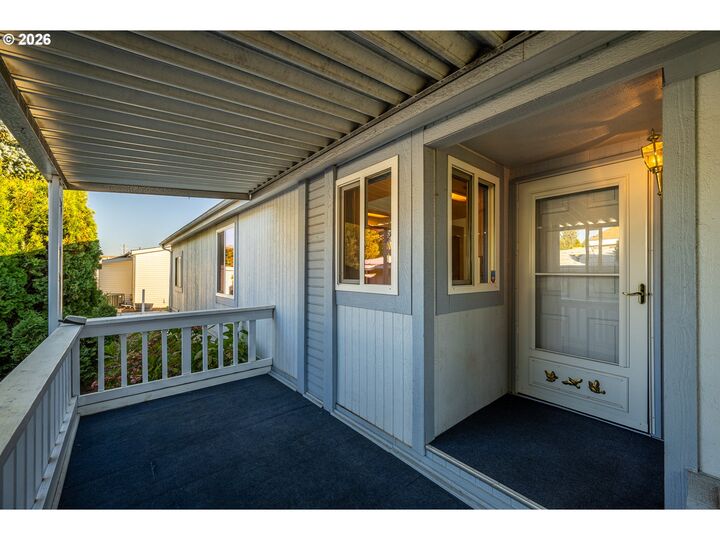 Property Photo: 1199 N Terry St 343 OR 97402