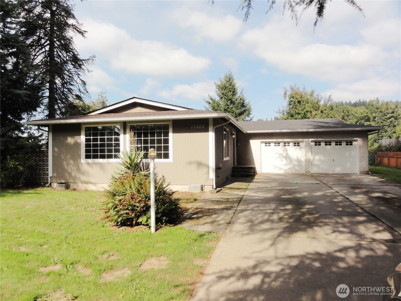 Property Photo: 11305 58th Street Ct E WA 98372