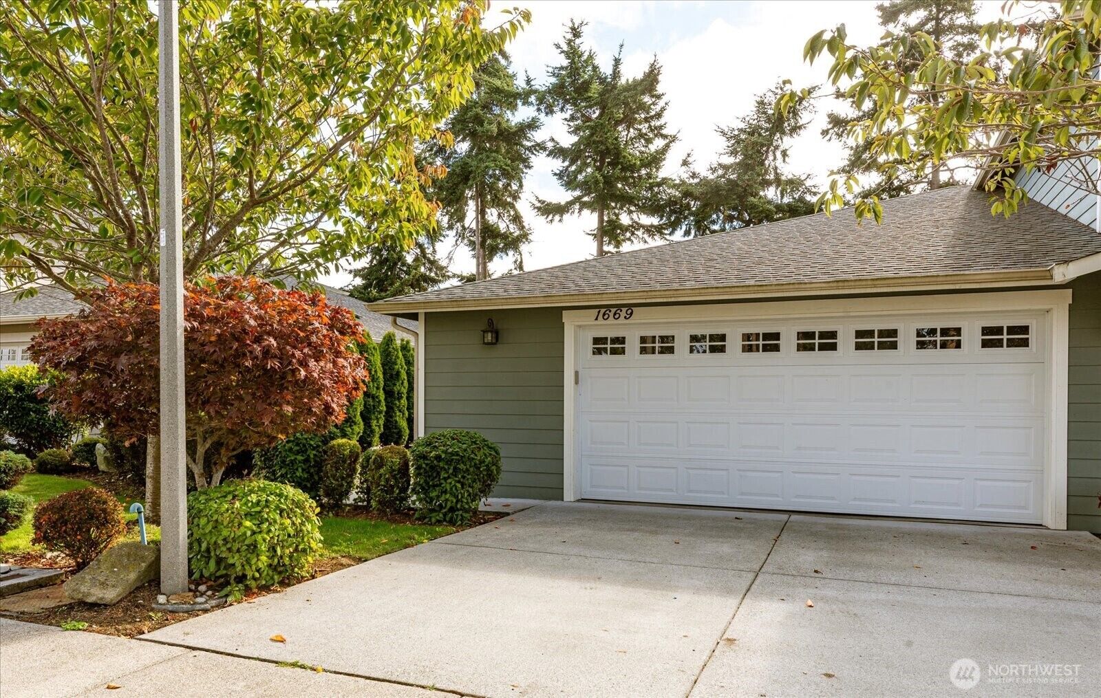 Property Photo: 1669 SW Stremler Drive WA 98277