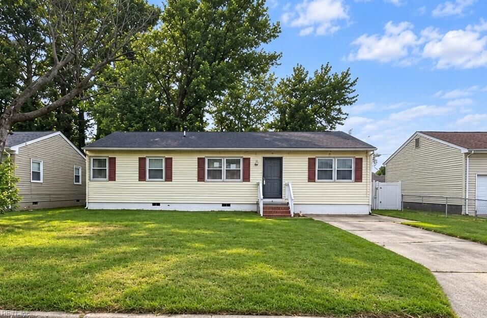 Property Photo:  1129 78th St  VA 23605 