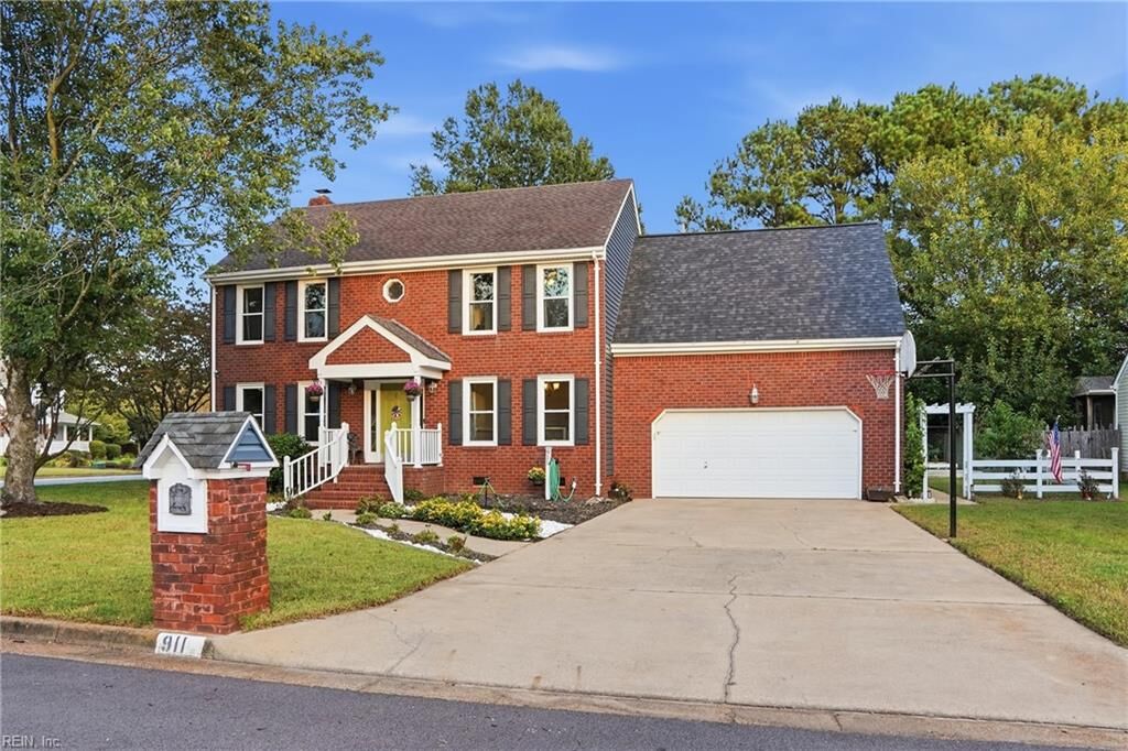 Property Photo:  911 Charing Xrs  VA 23322 