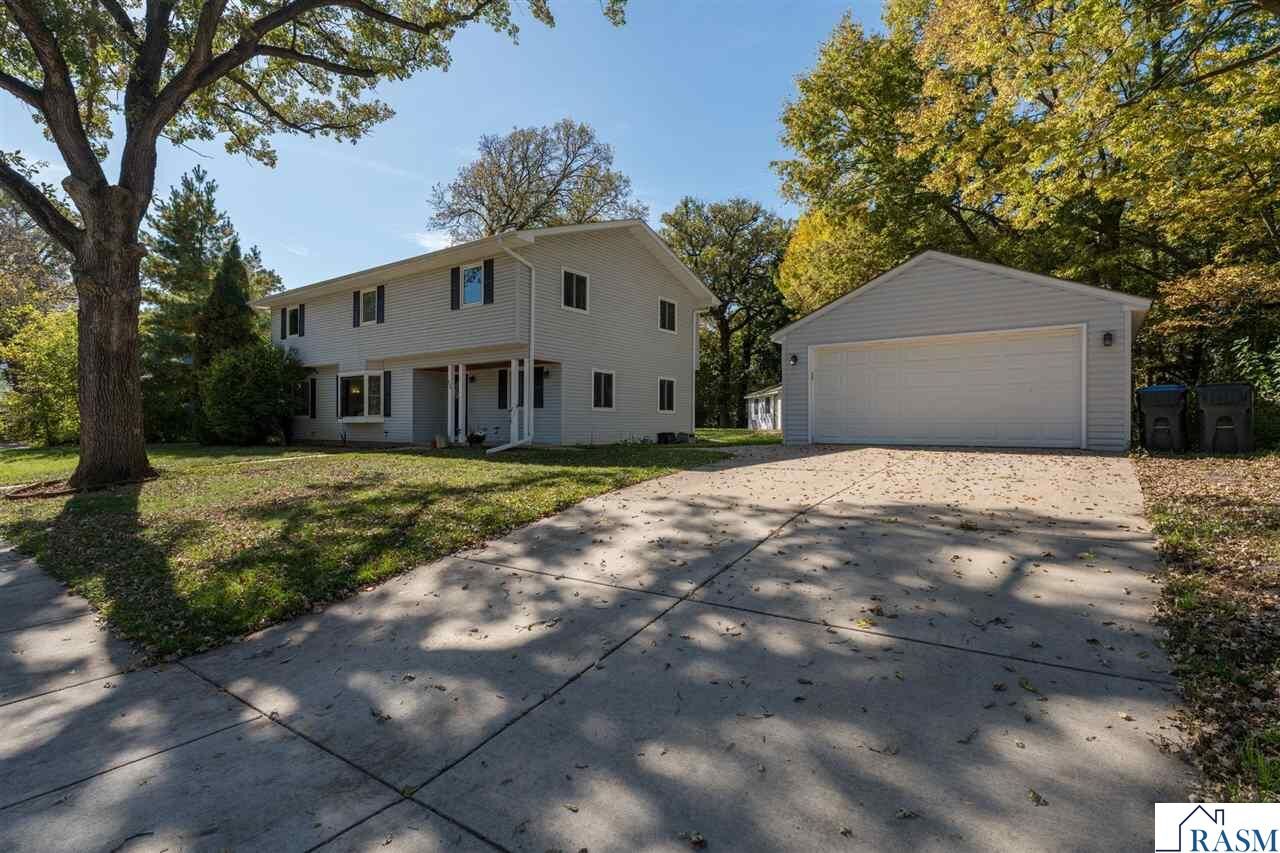 Property Photo:  728 Winona Street  MN 56001 