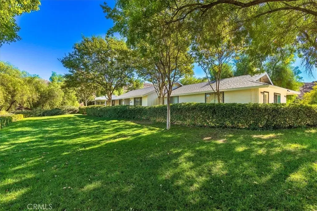 Property Photo:  40542 Quiet Hills  CA 92544 