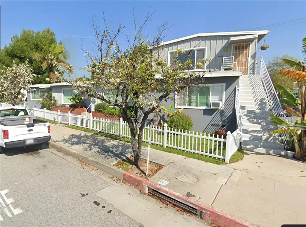 Property Photo: 1515 Electric CA 90740