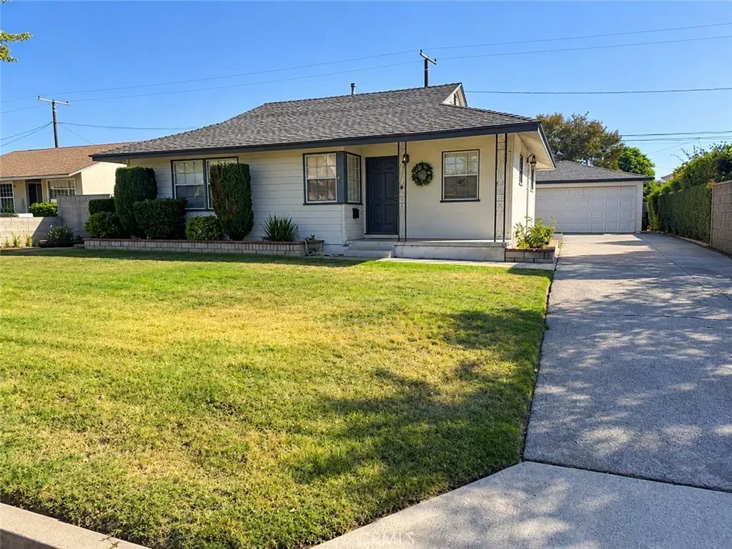 Property Photo:  1042 E Louisa  CA 91790 