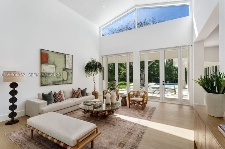 Property Photo:  7900 SW 118th St  FL 33156 
