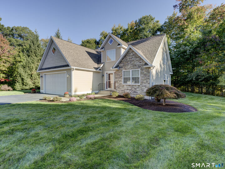Property Photo:  2 Streamside Lane 2  CT 06037 