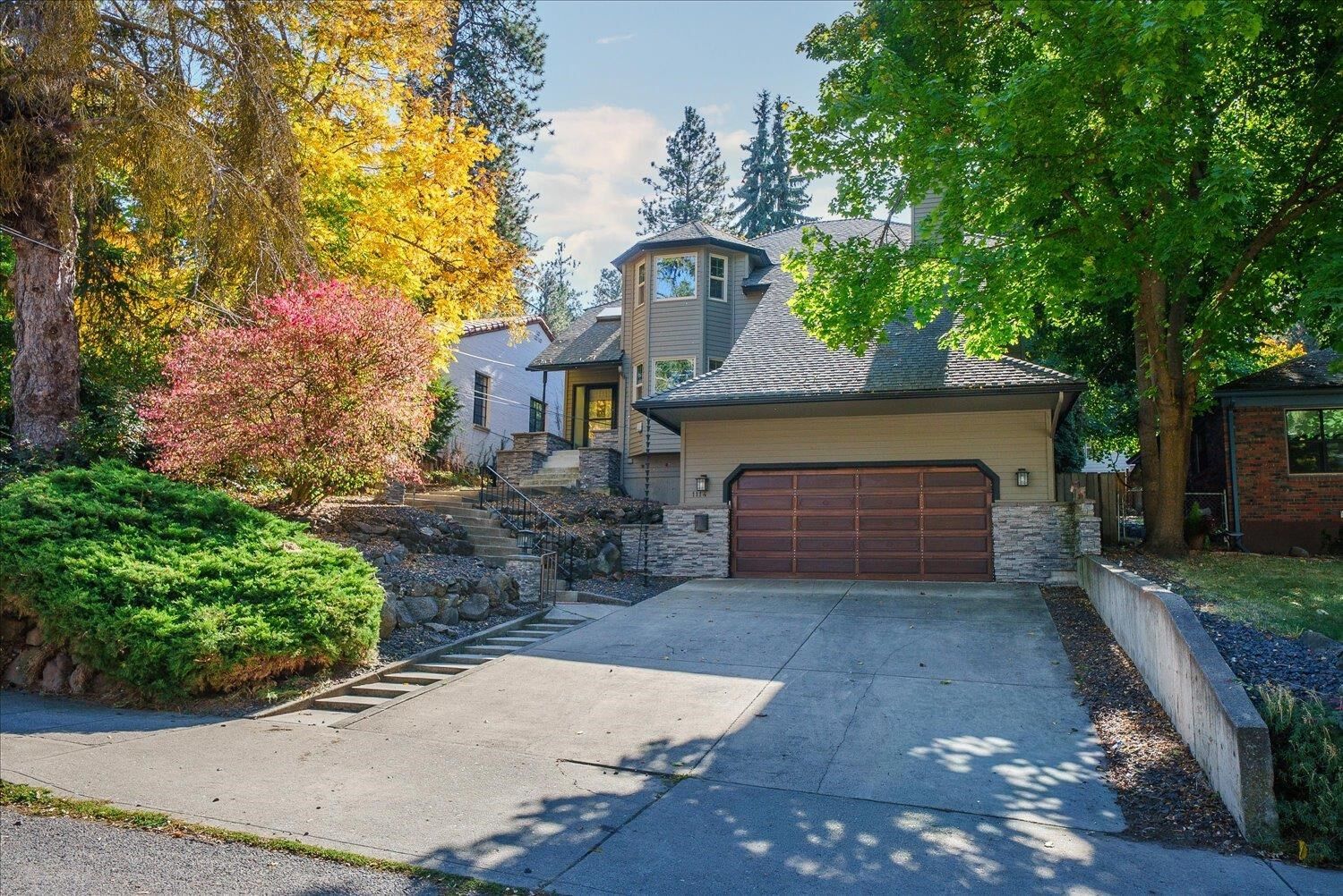 Property Photo: 1114 E 19th Ave WA 99203