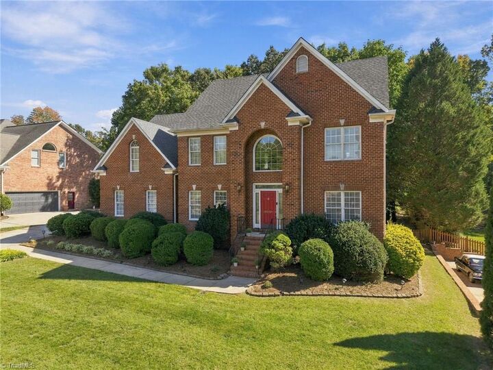 Property Photo: 4001 Friendly Acres Drive NC 27410