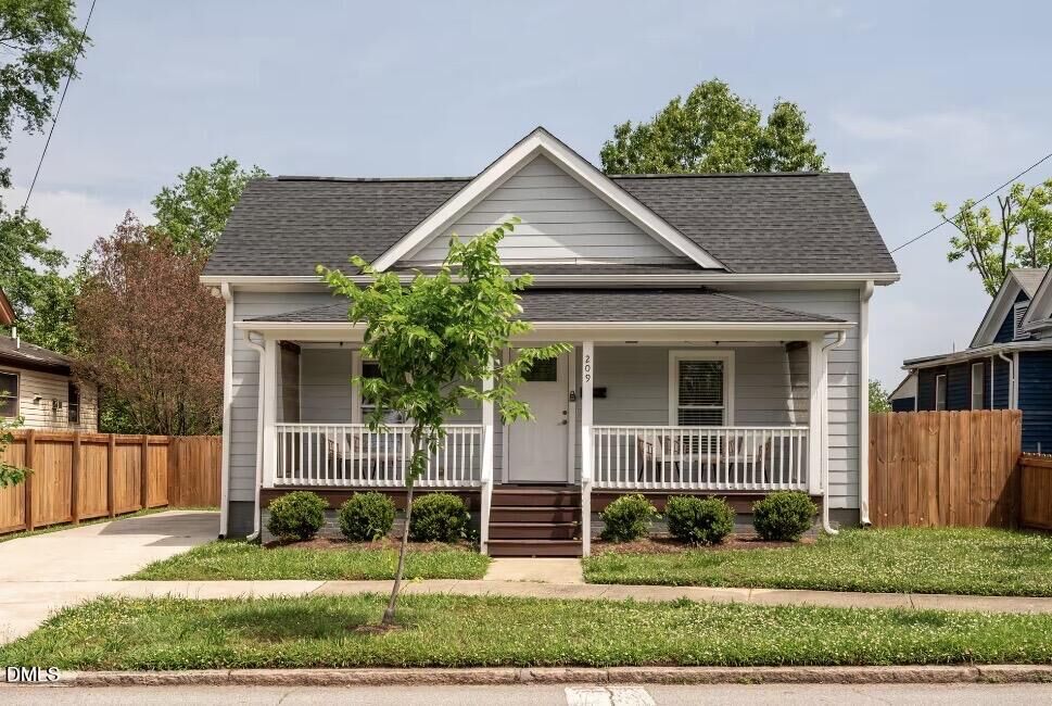 Property Photo:  209 Dowd Street  NC 27701 