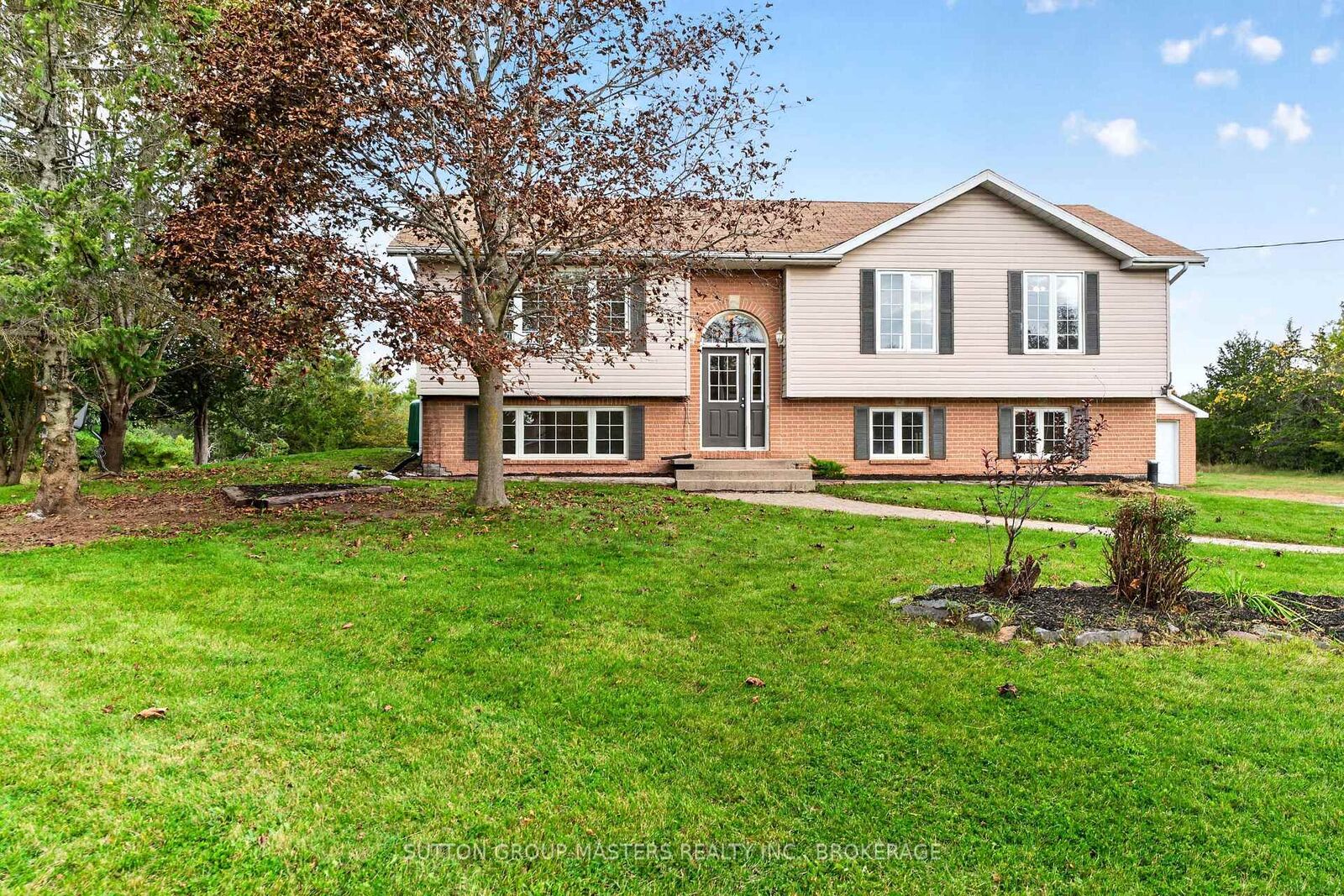 Property Photo:  3026 Burbrook Road  ON K0H 1M0 
