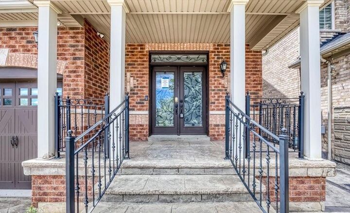 Property Photo:  26 Maybeck Drive  ON L6X 0Z1 